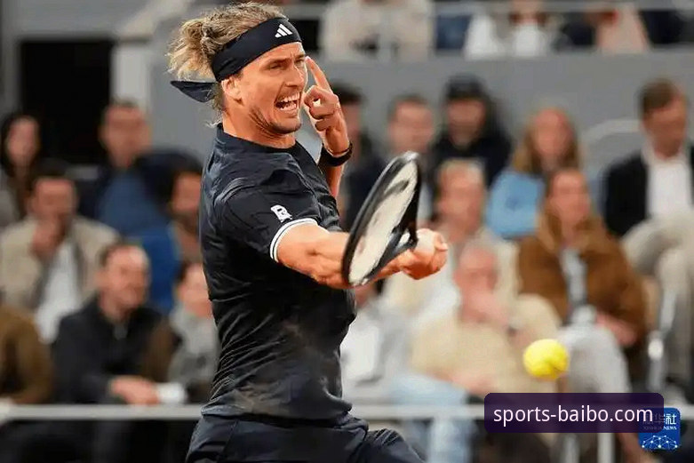 百博sports移动端下载评测 法网半决赛3大关键转折点:兹维列夫2小时47分钟鏖战,4次破发锁定决赛席位